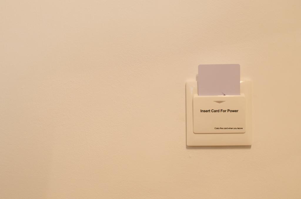Lavender - City Room With Free Parking プーラ エクステリア 写真